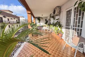 AMPIO QUATTRO VANI CON BALCONI TERRAZZATI