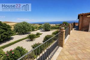 AGRITURISMO CON VISTA MARE A LICATA -