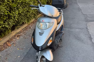150 CC scooter Kymco Movie