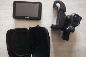 TomTom con supporto auto