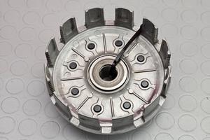 CAMPANA FRIZIONE HONDA CRF 450 2002 2003 CRE F 200