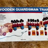 Treno delle guardie di legno