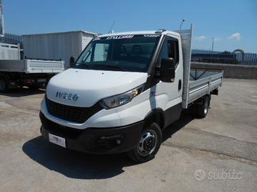 IVECO DAILY 35C18 2022 CON CASSONE FISSO