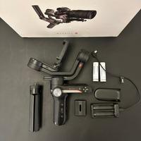 Stabilizzatore 3 assi Gimbal ZHIYUN Weebill S