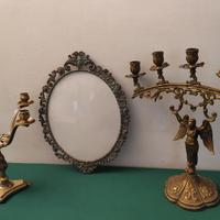 CANDELABRI E CORNICE IN OTTONE D'EPOCA