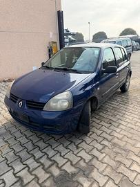 Ricambi Renault Clio 2a serie Storia 1.2 b-g Anno 