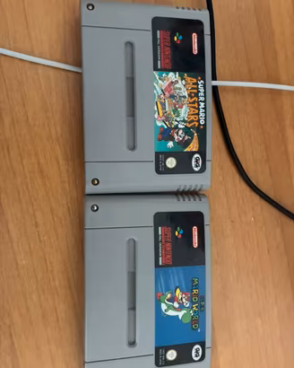 Lotto SNES Super Mario World e All Stars