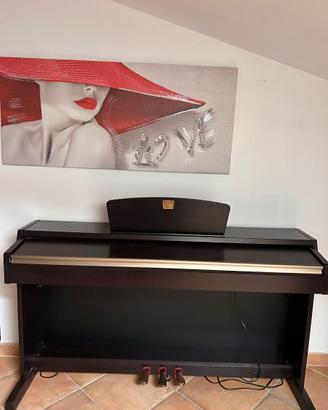 Pianoforte Yamaha clavinova