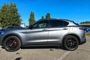 Stelvio b tech 190 cv