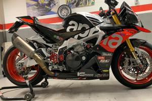 Aprilia tuono v4 factory