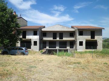 Fabbricato grezzo due unità indipendenti