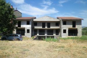 Fabbricato grezzo due unità indipendenti