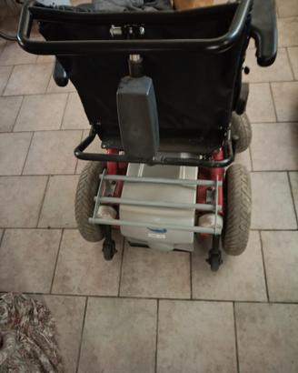 Carrozzina invalidi elettrica
