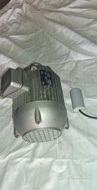 Motore elettrico 220volt e 380volt 1400 giri