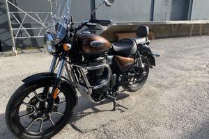 ROYAL ENFIELD Meteor 350 SUPERNOVA 350