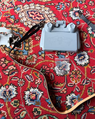 Set di accessori per il drone DJI Mini 4 Pro