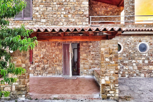 A picco sul mare di Agnone. Acciaroli 4km