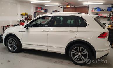 VOLKSWAGEN Tiguan 2.0 TDI 150 cv Sport BlueMotion