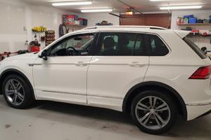 VOLKSWAGEN Tiguan 2.0 TDI 150 cv Sport BlueMotion