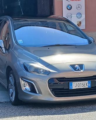 PEUGEOT 308 1.6 8V e-HDi 112 CV S&S 5p. Allure