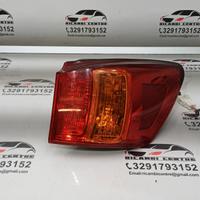 Faro fanale stop posteriore destra dx lexus is250