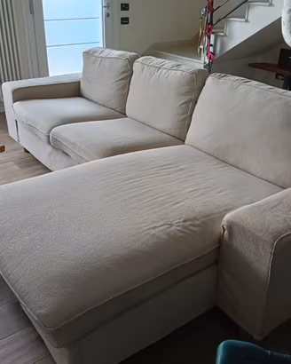 Kivik diano Ikea 3 posti con cahaiselongue