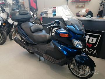 Suzuki Burgman 650