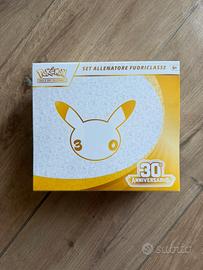 Pokemon 30th Anniversario ETB Sealed