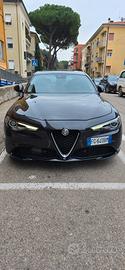 Alfa giulia 2.2 180cv At8 super