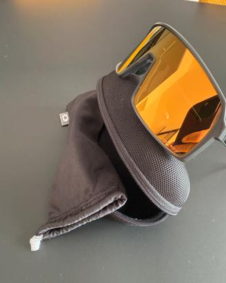 Oakley sutro prizm gold
