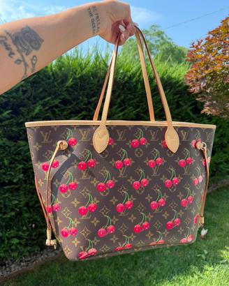 Louis Vuitton Neverfull Murakami