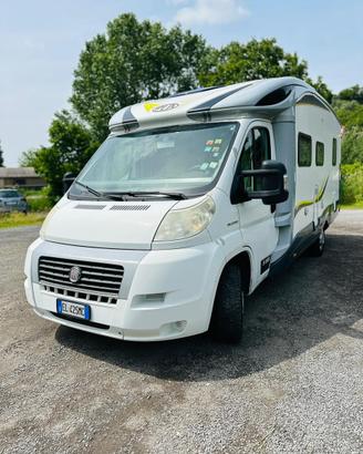 Camper Marca PLA S695