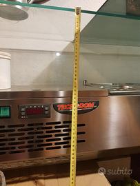 Vetrinetta frigo per pizzeria 
