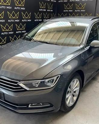 Volkswagen Passat Variant 2.0 TDI DSG Business Blu