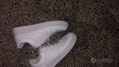 scarpe Nike bianco 