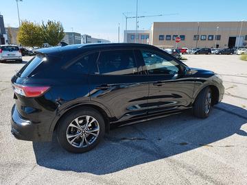 Ford Kuga 1.5 120cv St-line automatica