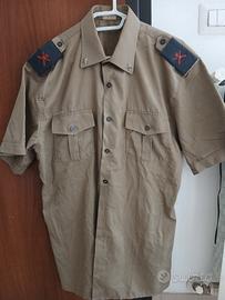 camicia  esercito con mostrine e stellette 