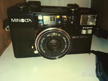 Fotocamera MINOLTA HI MATIC AF2