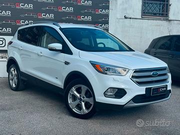 Ford Kuga 2.0 TDCI 150 CV S&S 4WD Powershift Vigna
