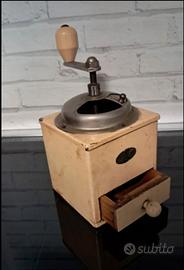 Macina caffè by "Tre Spade" Made in Italy vintage 