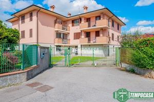 SPLENDIDO TRE LOCALI CON BOX E CANTINA