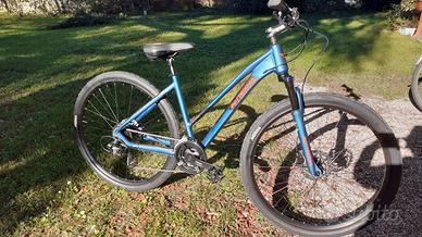 Bicicletta Bottecchia trekking donna