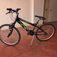 bicicletta mountainbike misura 24 