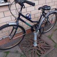 BICICLETTA ATALA MOUNTAIN BIKE 26"  10 RAPPORTI