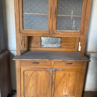Credenza  vecchia