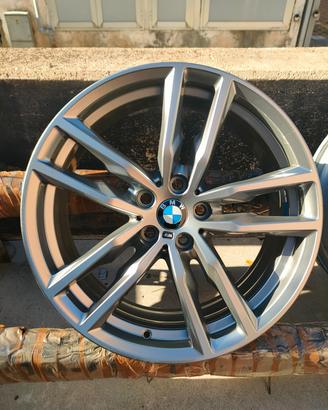 CERCHI IN LEGA ORIGINALI BMW R 19 M SPORT