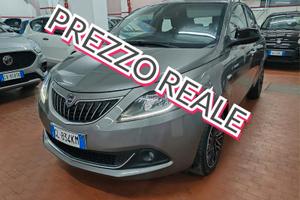 Lancia Ypsilon 1.0 hybrid Gold CARPLAY 4 vetri ele
