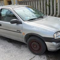 Opel corsa seconda serie anno 97