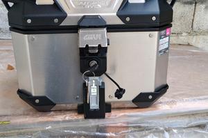 Givi trekker Outback Evo 42 litri Top case 