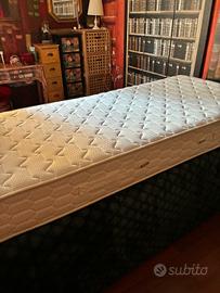 Materasso Simmons 